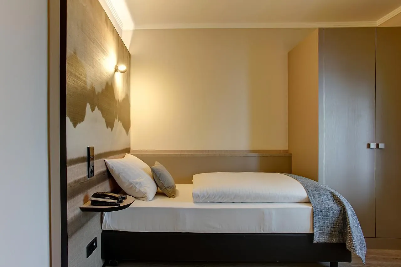 *** Hotel Boutique 009 Koeln City Alemanha